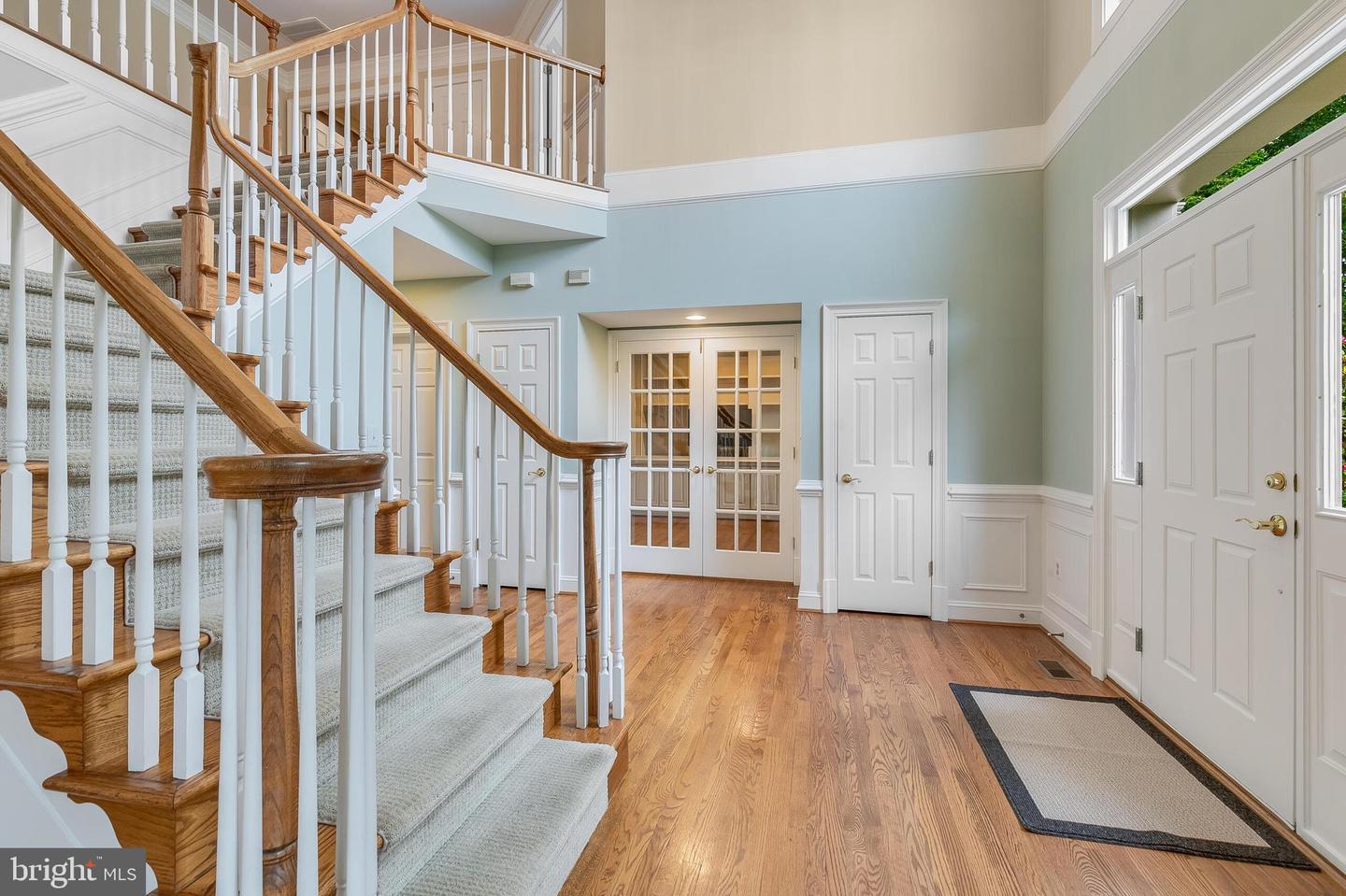 10501 HANNAH FARM RD, OAKTON, Virginia 22124, 4 Bedrooms Bedrooms, ,4 BathroomsBathrooms,Residential,For sale,10501 HANNAH FARM RD,VAFX2246720 MLS # VAFX2246720