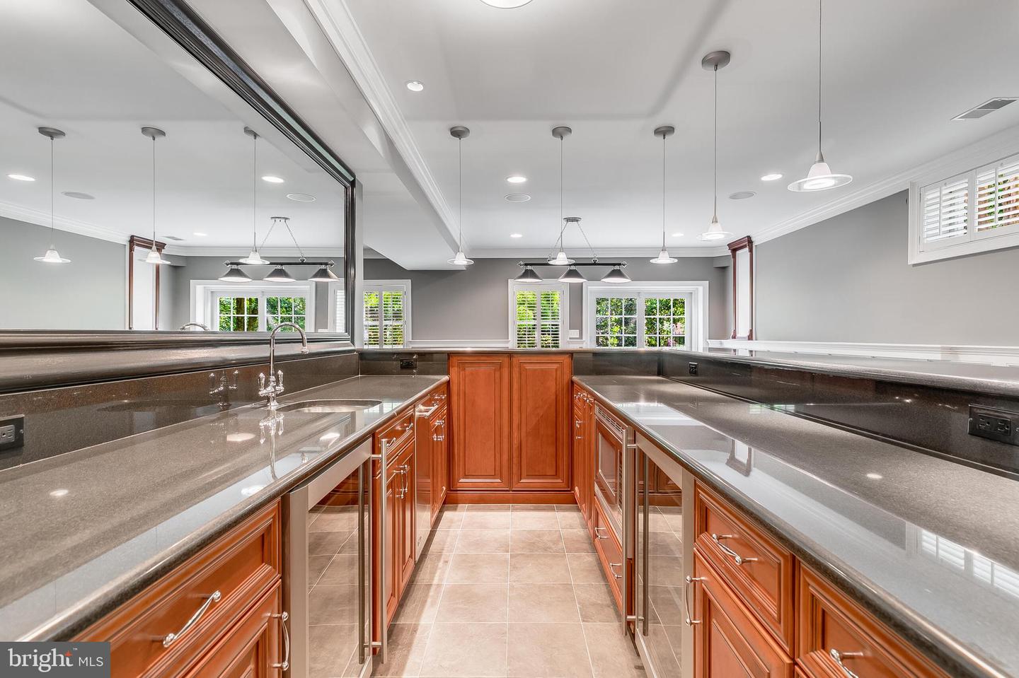 10501 HANNAH FARM RD, OAKTON, Virginia 22124, 4 Bedrooms Bedrooms, ,4 BathroomsBathrooms,Residential,For sale,10501 HANNAH FARM RD,VAFX2246720 MLS # VAFX2246720