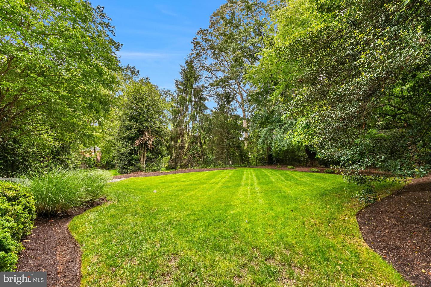 10501 HANNAH FARM RD, OAKTON, Virginia 22124, 4 Bedrooms Bedrooms, ,4 BathroomsBathrooms,Residential,For sale,10501 HANNAH FARM RD,VAFX2246720 MLS # VAFX2246720