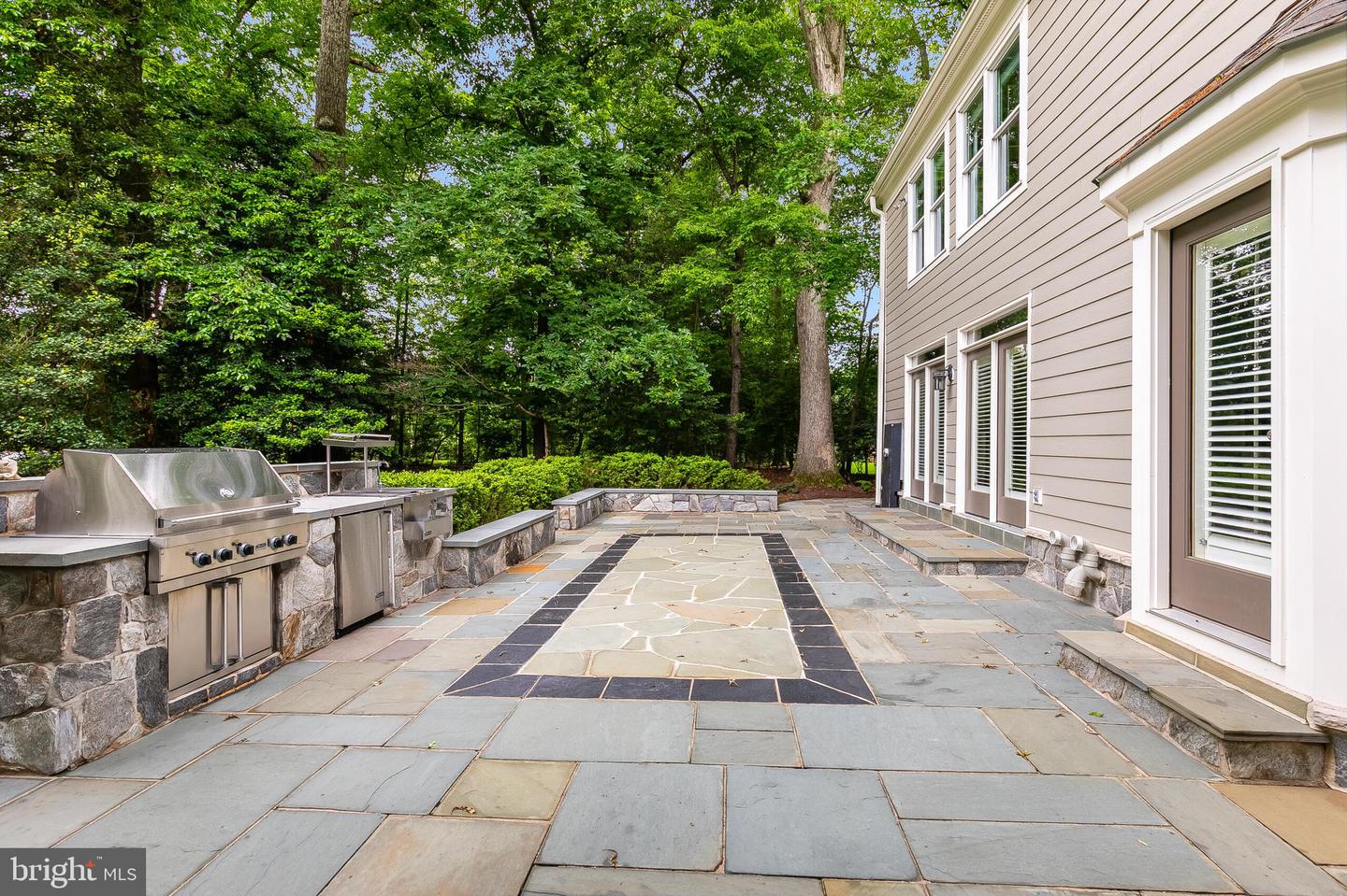 10501 HANNAH FARM RD, OAKTON, Virginia 22124, 4 Bedrooms Bedrooms, ,4 BathroomsBathrooms,Residential,For sale,10501 HANNAH FARM RD,VAFX2246720 MLS # VAFX2246720