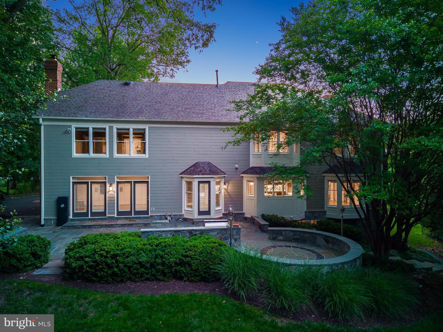 10501 HANNAH FARM RD, OAKTON, Virginia 22124, 4 Bedrooms Bedrooms, ,4 BathroomsBathrooms,Residential,For sale,10501 HANNAH FARM RD,VAFX2246720 MLS # VAFX2246720