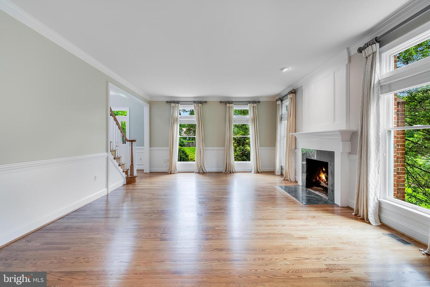 10501 HANNAH FARM RD, OAKTON, Virginia 22124, 4 Bedrooms Bedrooms, ,4 BathroomsBathrooms,Residential,For sale,10501 HANNAH FARM RD,VAFX2246720 MLS # VAFX2246720