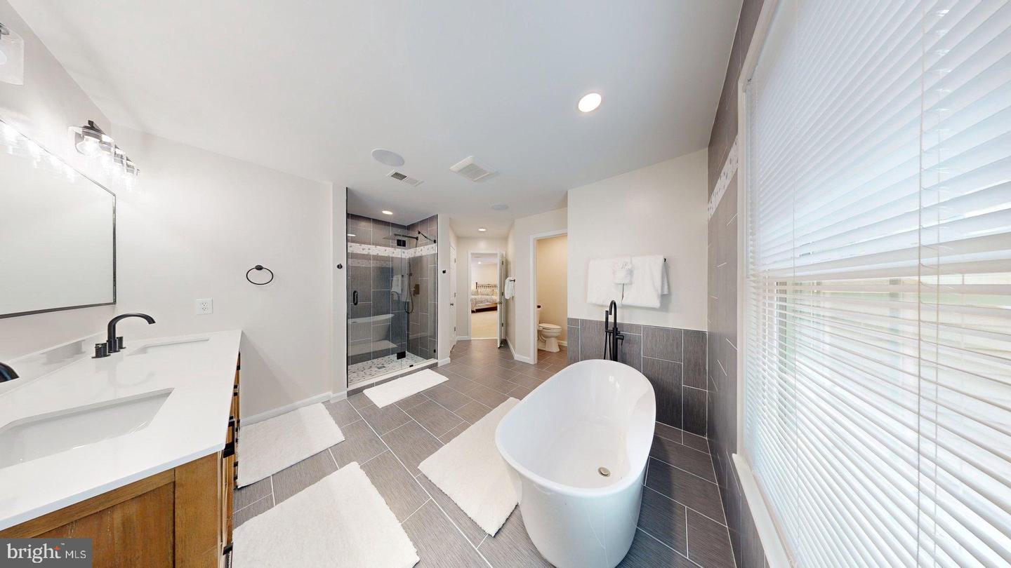 13876 NAPA DR, MANASSAS, Virginia 20112, 4 Bedrooms Bedrooms, ,3 BathroomsBathrooms,Residential,For sale,13876 NAPA DR,VAPW2096776 MLS # VAPW2096776