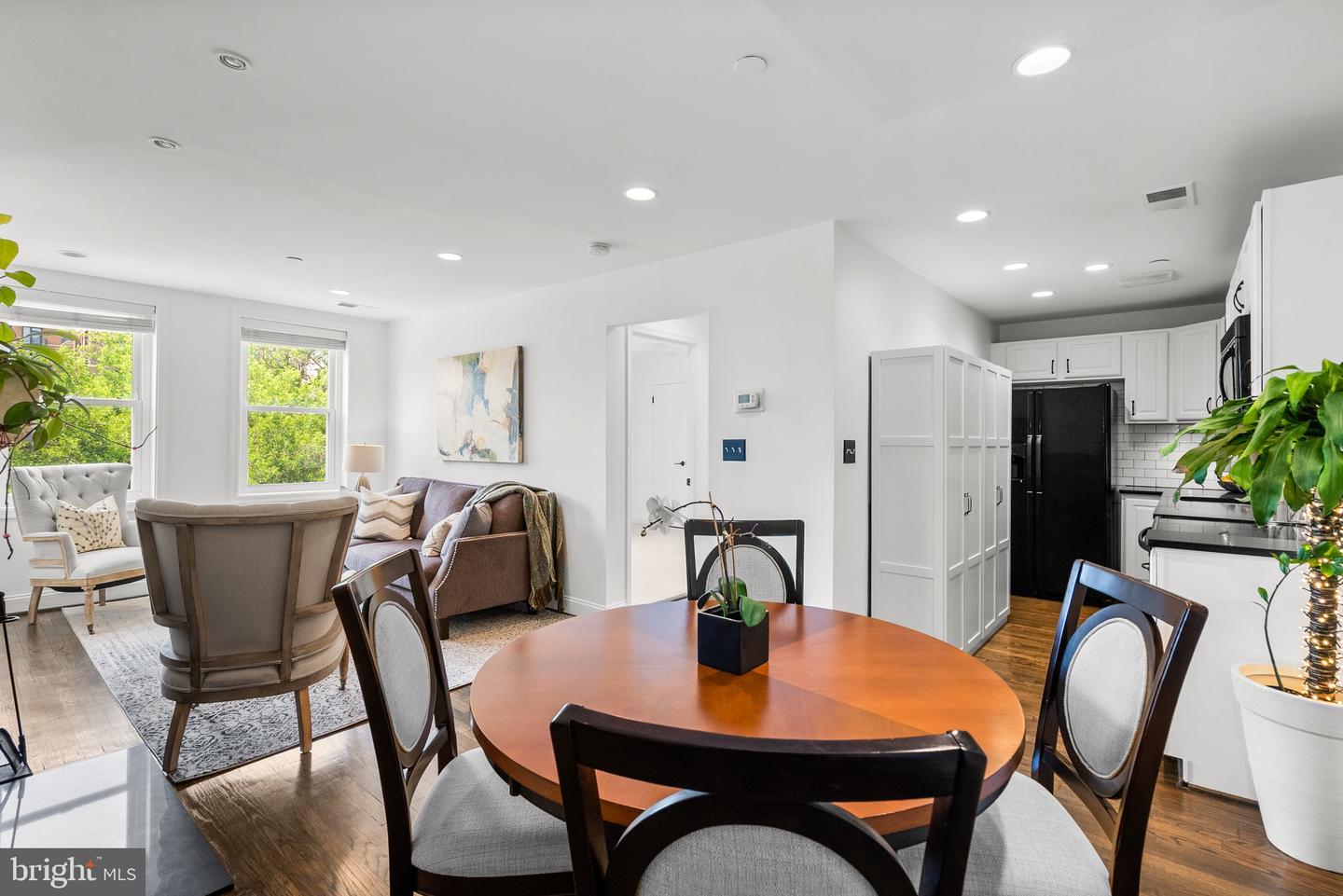730 11TH ST NE #304, WASHINGTON, District Of Columbia 20002, 1 Bedroom Bedrooms, ,1 BathroomBathrooms,Residential,For sale,730 11TH ST NE #304,DCDC2205126 MLS # DCDC2205126