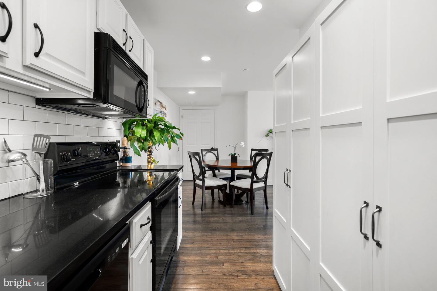 730 11TH ST NE #304, WASHINGTON, District Of Columbia 20002, 1 Bedroom Bedrooms, ,1 BathroomBathrooms,Residential,For sale,730 11TH ST NE #304,DCDC2205126 MLS # DCDC2205126