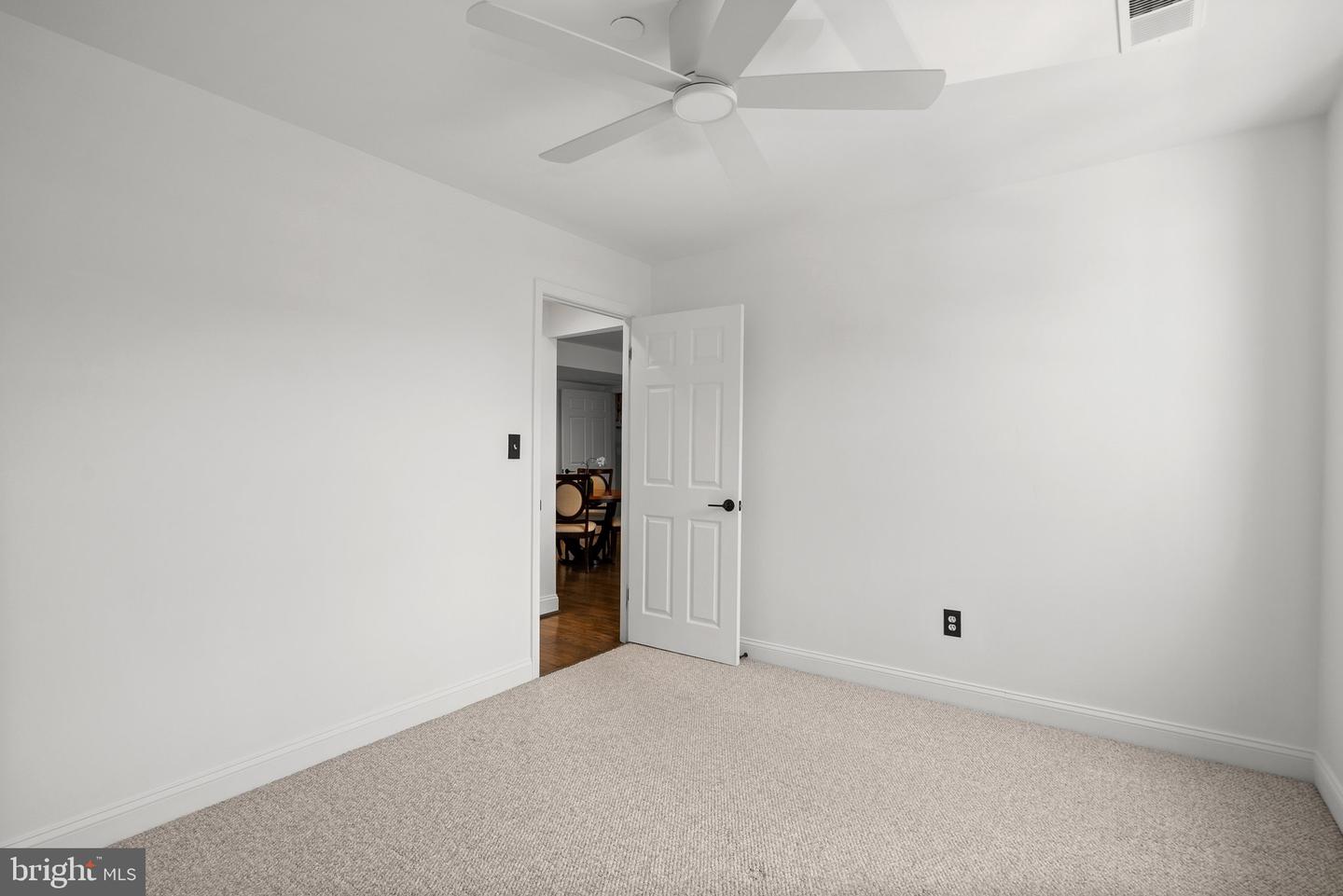 730 11TH ST NE #304, WASHINGTON, District Of Columbia 20002, 1 Bedroom Bedrooms, ,1 BathroomBathrooms,Residential,For sale,730 11TH ST NE #304,DCDC2205126 MLS # DCDC2205126