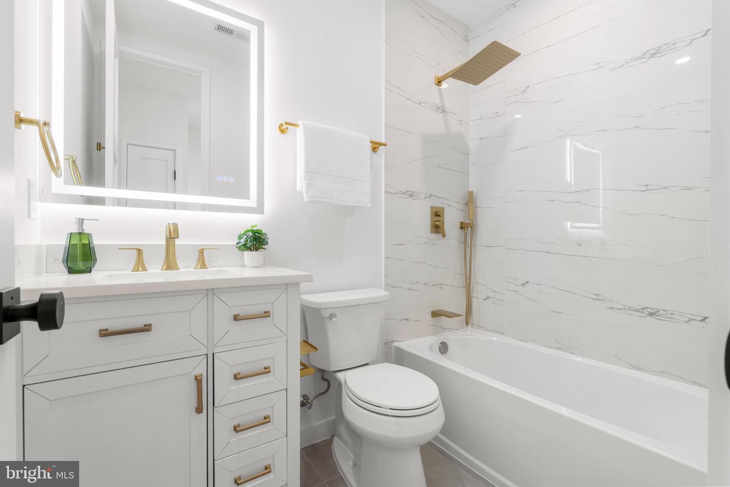 5128 5TH ST NW, WASHINGTON, District Of Columbia 20011, 4 Bedrooms Bedrooms, ,3 BathroomsBathrooms,Residential,For sale,5128 5TH ST NW,DCDC2204966 MLS # DCDC2204966
