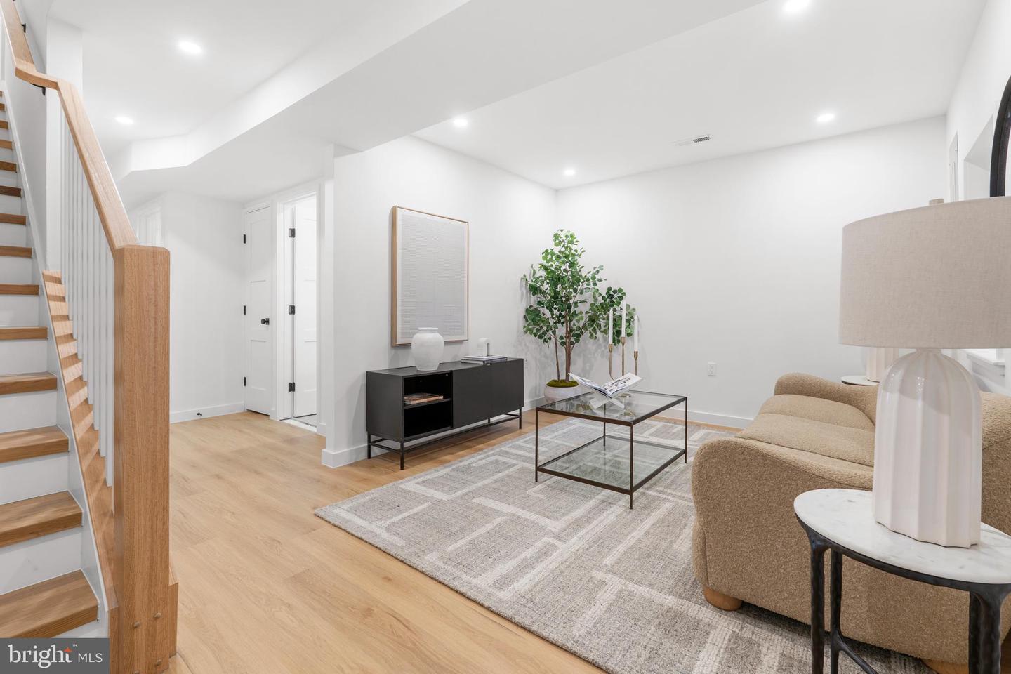 5128 5TH ST NW, WASHINGTON, District Of Columbia 20011, 4 Bedrooms Bedrooms, ,3 BathroomsBathrooms,Residential,For sale,5128 5TH ST NW,DCDC2204966 MLS # DCDC2204966