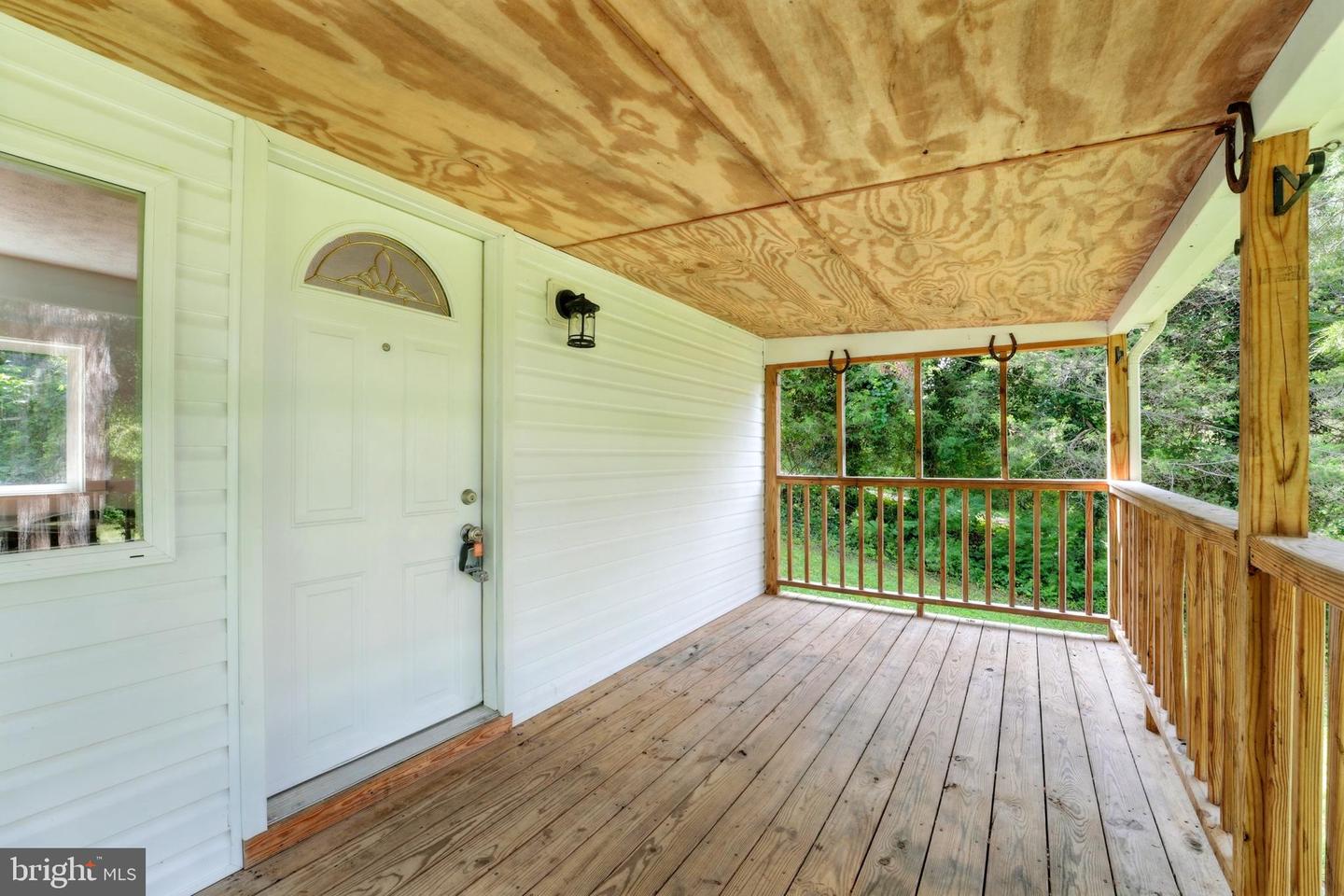 14 SUMMIT POINT DR, FRONT ROYAL, Virginia 22630, 2 Bedrooms Bedrooms, ,1 BathroomBathrooms,Residential,For sale,14 SUMMIT POINT DR,VAWR2011402 MLS # VAWR2011402