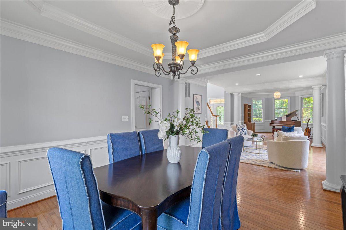 20195 KIAWAH ISLAND DR, ASHBURN, Virginia 20147, 4 Bedrooms Bedrooms, ,4 BathroomsBathrooms,Residential,For sale,20195 KIAWAH ISLAND DR,VALO2099156 MLS # VALO2099156