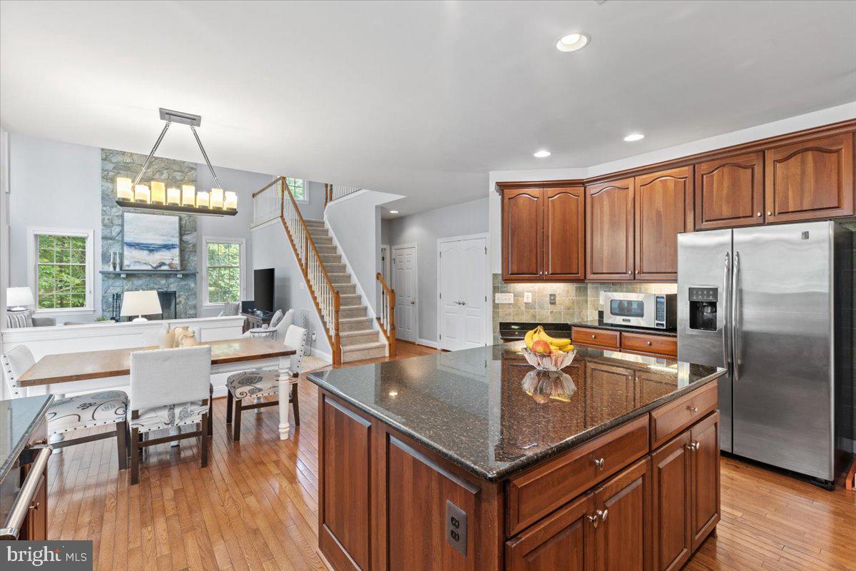 20195 KIAWAH ISLAND DR, ASHBURN, Virginia 20147, 4 Bedrooms Bedrooms, ,4 BathroomsBathrooms,Residential,For sale,20195 KIAWAH ISLAND DR,VALO2099156 MLS # VALO2099156