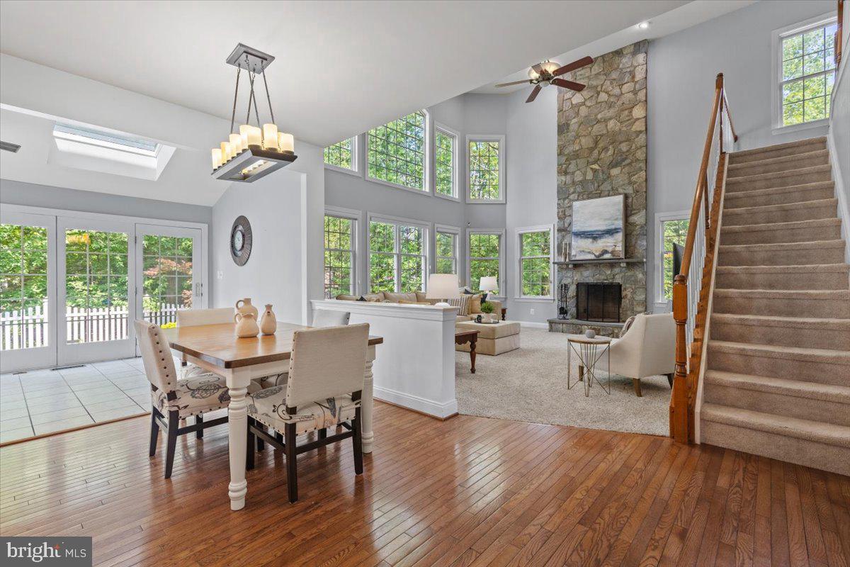 20195 KIAWAH ISLAND DR, ASHBURN, Virginia 20147, 4 Bedrooms Bedrooms, ,4 BathroomsBathrooms,Residential,For sale,20195 KIAWAH ISLAND DR,VALO2099156 MLS # VALO2099156