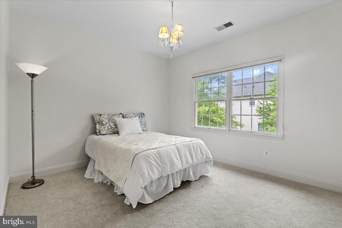 20195 KIAWAH ISLAND DR, ASHBURN, Virginia 20147, 4 Bedrooms Bedrooms, ,4 BathroomsBathrooms,Residential,For sale,20195 KIAWAH ISLAND DR,VALO2099156 MLS # VALO2099156