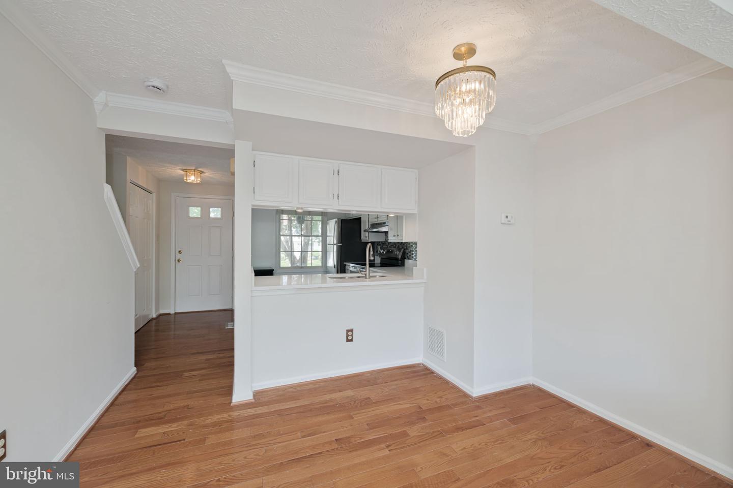 8551 BLACKFOOT CT, LORTON, Virginia 22079, 2 Bedrooms Bedrooms, ,2 BathroomsBathrooms,Residential,For sale,8551 BLACKFOOT CT,VAFX2246584 MLS # VAFX2246584