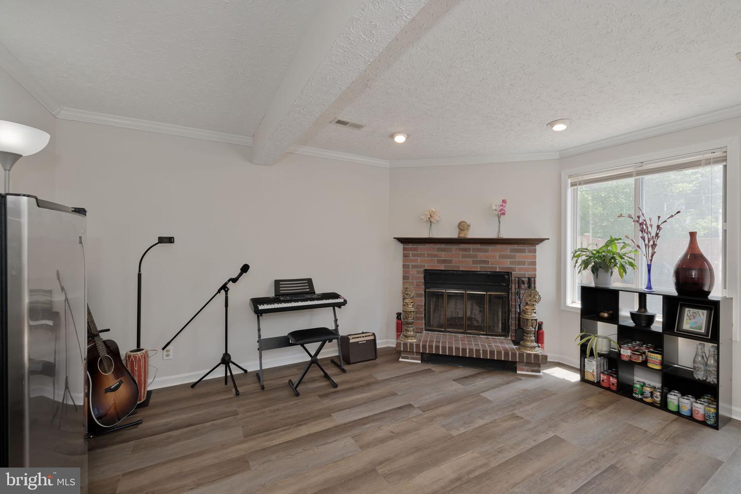 8551 BLACKFOOT CT, LORTON, Virginia 22079, 2 Bedrooms Bedrooms, ,2 BathroomsBathrooms,Residential,For sale,8551 BLACKFOOT CT,VAFX2246584 MLS # VAFX2246584
