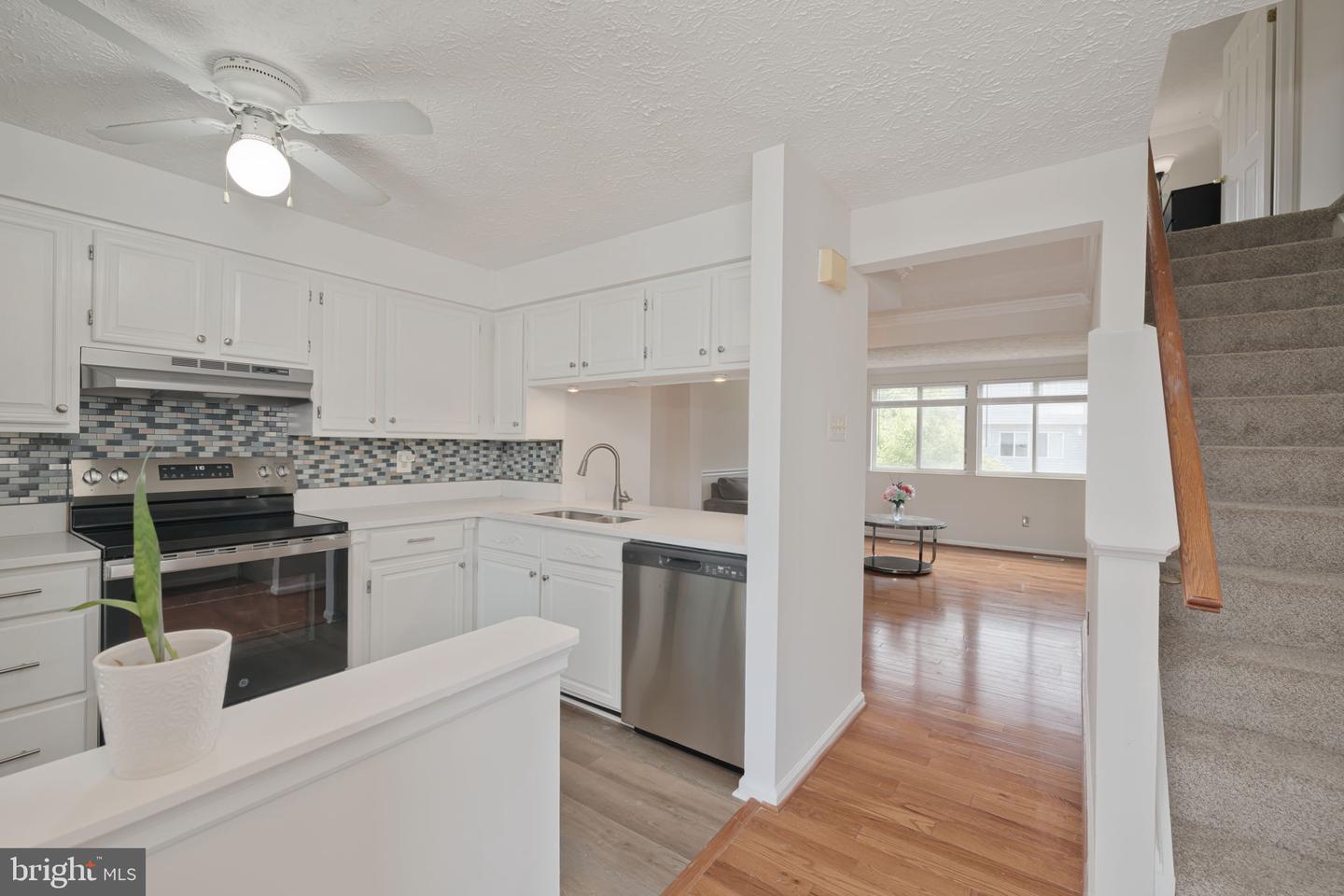 8551 BLACKFOOT CT, LORTON, Virginia 22079, 2 Bedrooms Bedrooms, ,2 BathroomsBathrooms,Residential,For sale,8551 BLACKFOOT CT,VAFX2246584 MLS # VAFX2246584