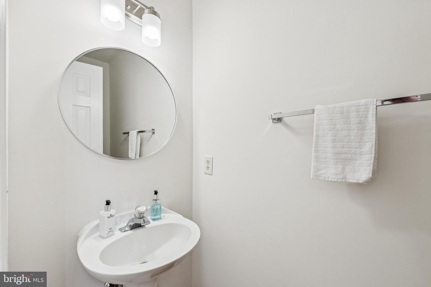 10402 CAMPBELL DR, FREDERICKSBURG, Virginia 22408, 4 Bedrooms Bedrooms, ,2 BathroomsBathrooms,Residential,For sale,10402 CAMPBELL DR,VASP2033868 MLS # VASP2033868