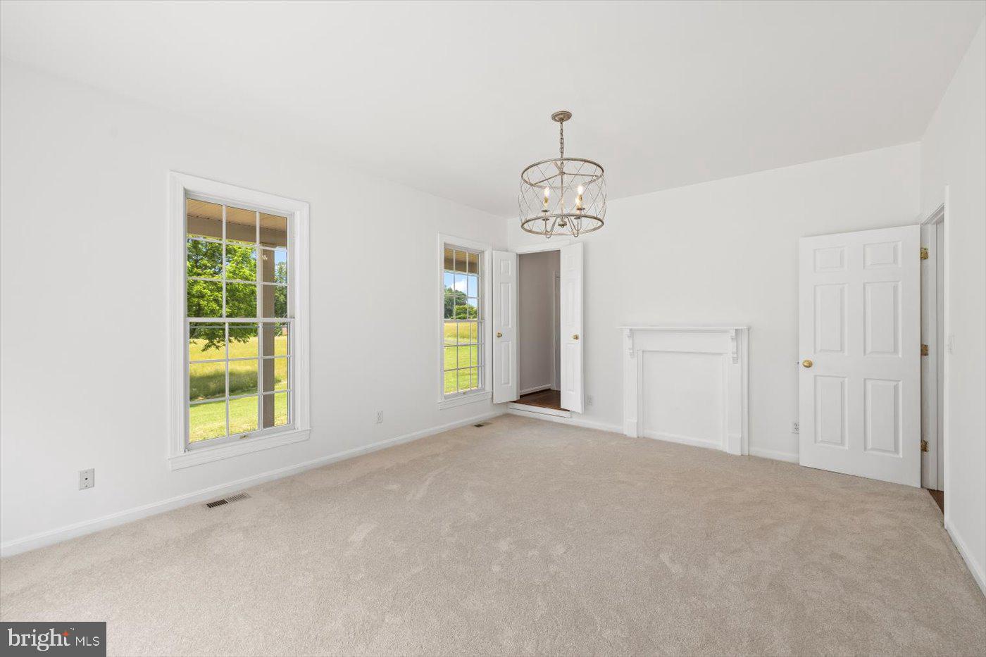 274 AARON MOUNTAIN RD, CASTLETON, Virginia 22716, 3 Bedrooms Bedrooms, ,3 BathroomsBathrooms,Residential,For sale,274 AARON MOUNTAIN RD,VARP2002132 MLS # VARP2002132