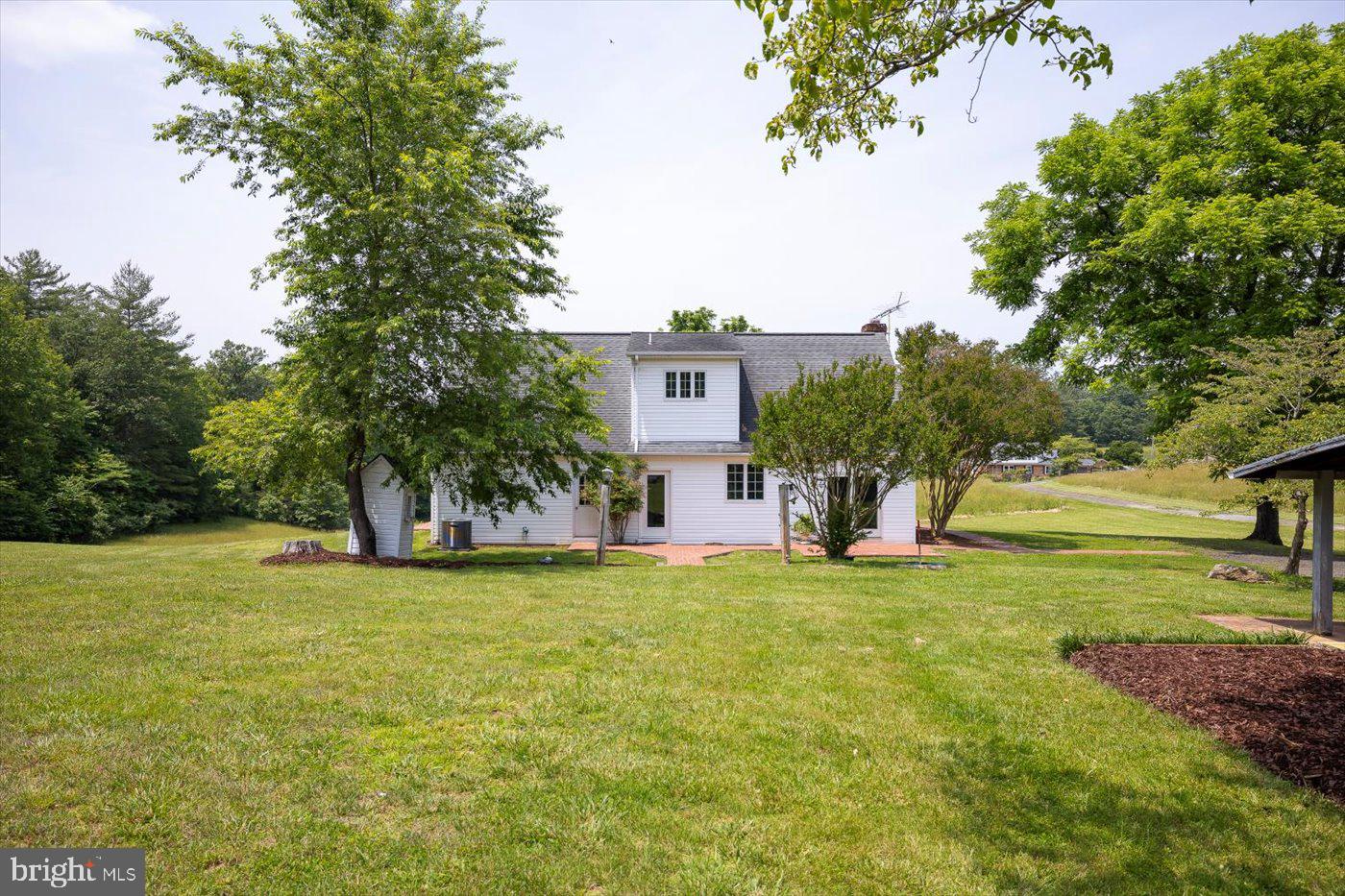 274 AARON MOUNTAIN RD, CASTLETON, Virginia 22716, 3 Bedrooms Bedrooms, ,3 BathroomsBathrooms,Residential,For sale,274 AARON MOUNTAIN RD,VARP2002132 MLS # VARP2002132