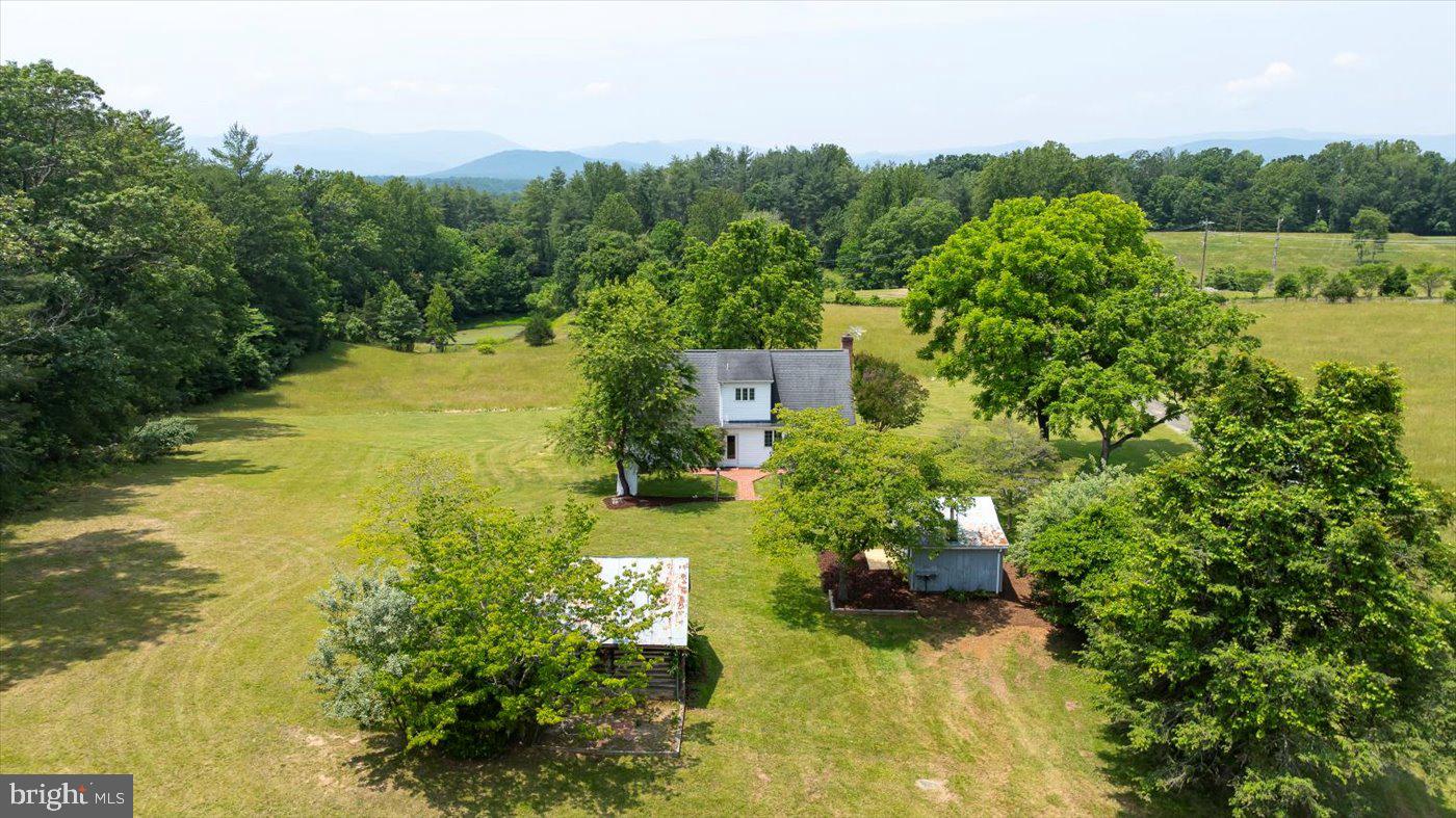 274 AARON MOUNTAIN RD, CASTLETON, Virginia 22716, 3 Bedrooms Bedrooms, ,3 BathroomsBathrooms,Residential,For sale,274 AARON MOUNTAIN RD,VARP2002132 MLS # VARP2002132