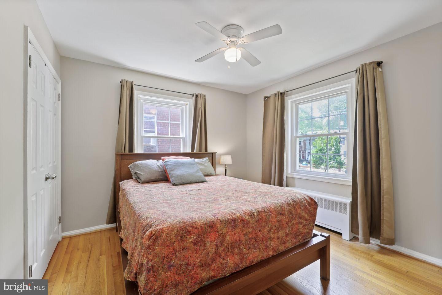 2923 LANDOVER ST, ALEXANDRIA, Virginia 22305, 3 Bedrooms Bedrooms, ,2 BathroomsBathrooms,Residential,For sale,2923 LANDOVER ST,VAAX2046376 MLS # VAAX2046376
