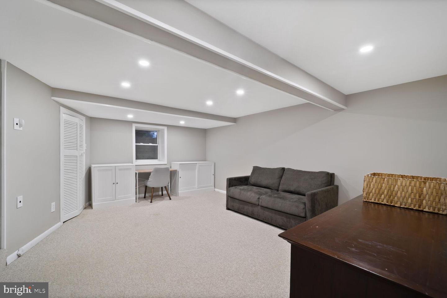 2923 LANDOVER ST, ALEXANDRIA, Virginia 22305, 3 Bedrooms Bedrooms, ,2 BathroomsBathrooms,Residential,For sale,2923 LANDOVER ST,VAAX2046376 MLS # VAAX2046376