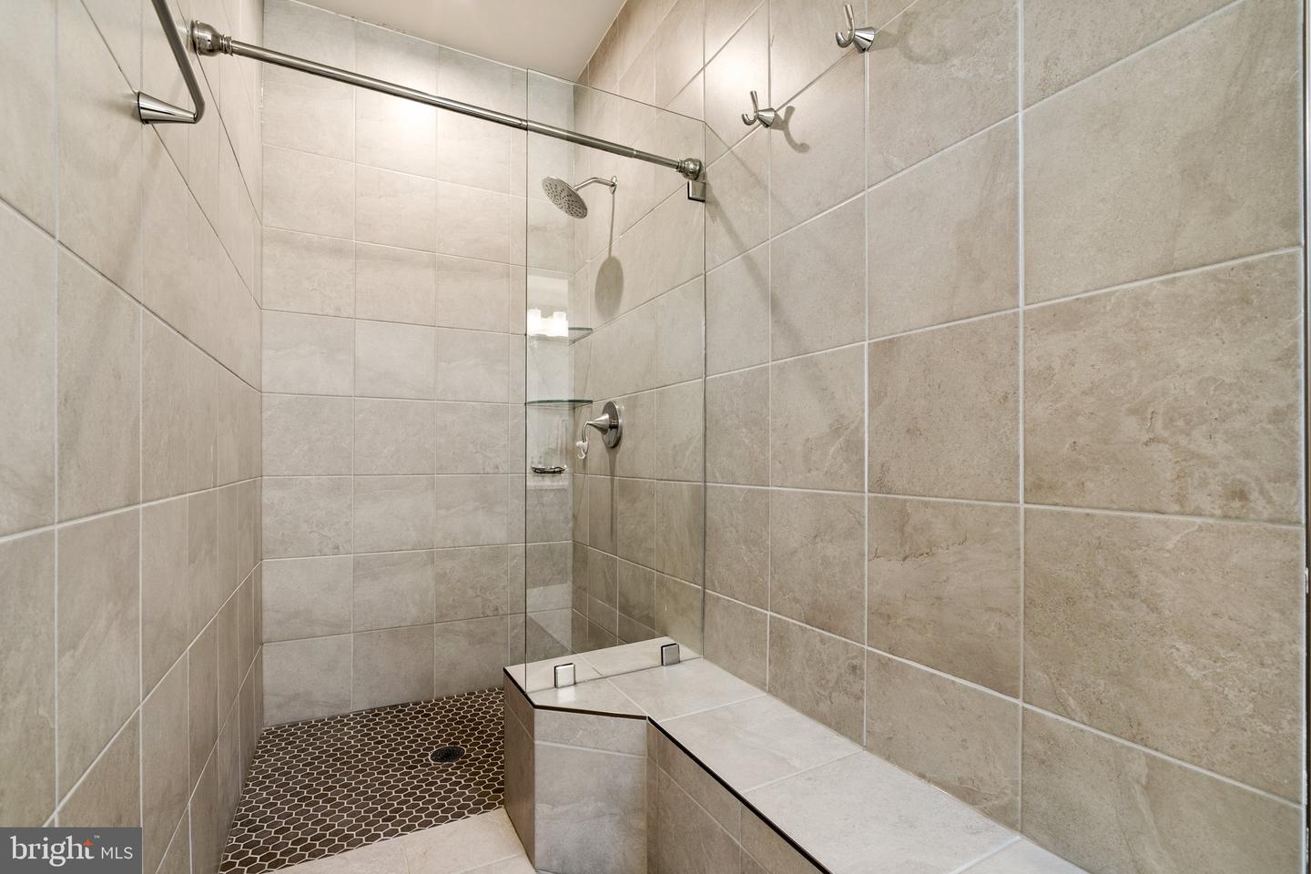 20908 BLUEBIRD SQ, STERLING, Virginia 20165, 4 Bedrooms Bedrooms, ,3 BathroomsBathrooms,Residential,For sale,20908 BLUEBIRD SQ,VALO2099270 MLS # VALO2099270