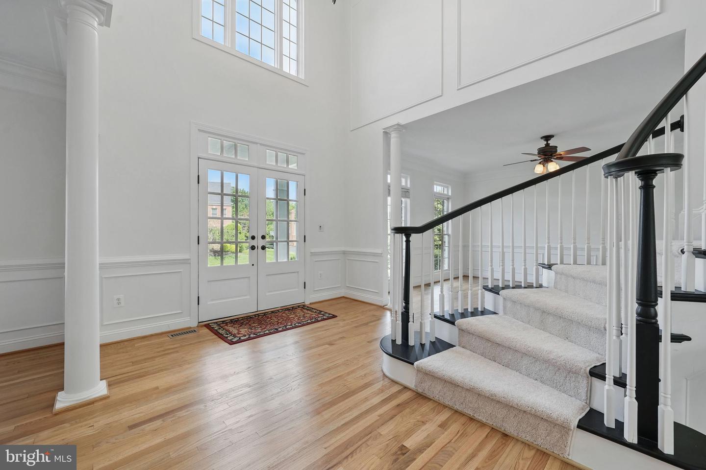 6033 TINLEY MILL DR, HAYMARKET, Virginia 20169, 4 Bedrooms Bedrooms, ,4 BathroomsBathrooms,Residential,For sale,6033 TINLEY MILL DR,VAPW2096804 MLS # VAPW2096804