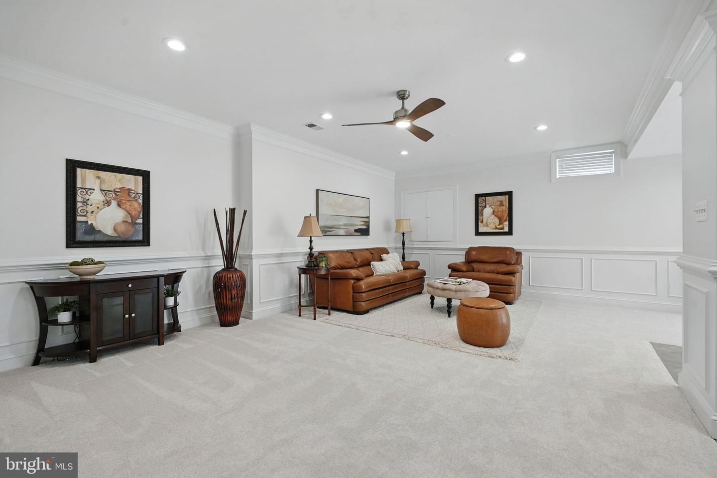 6033 TINLEY MILL DR, HAYMARKET, Virginia 20169, 4 Bedrooms Bedrooms, ,4 BathroomsBathrooms,Residential,For sale,6033 TINLEY MILL DR,VAPW2096804 MLS # VAPW2096804