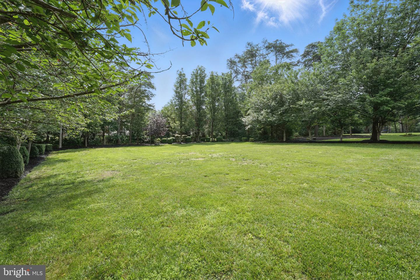 6033 TINLEY MILL DR, HAYMARKET, Virginia 20169, 4 Bedrooms Bedrooms, ,4 BathroomsBathrooms,Residential,For sale,6033 TINLEY MILL DR,VAPW2096804 MLS # VAPW2096804
