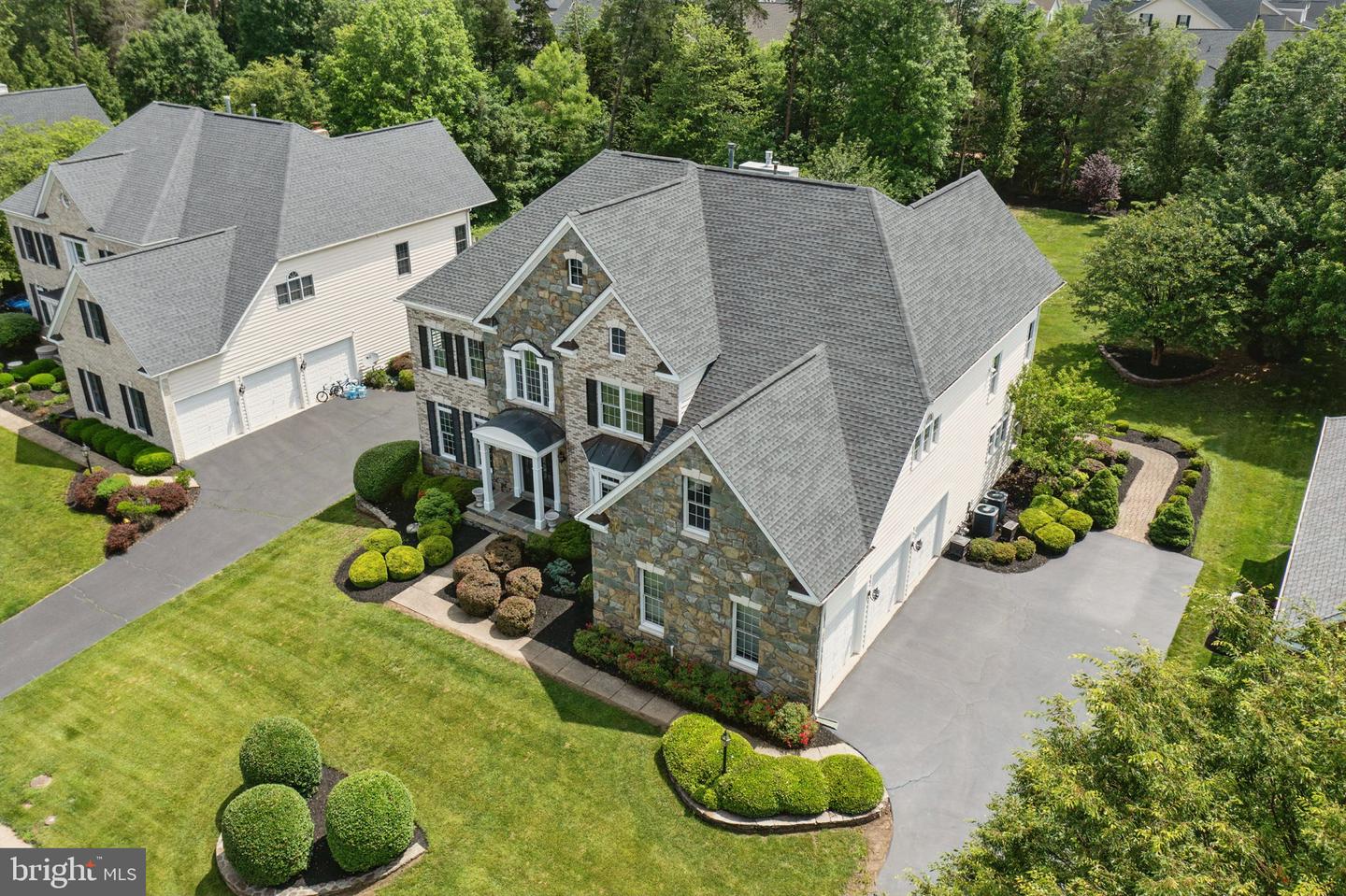 6033 TINLEY MILL DR, HAYMARKET, Virginia 20169, 4 Bedrooms Bedrooms, ,4 BathroomsBathrooms,Residential,For sale,6033 TINLEY MILL DR,VAPW2096804 MLS # VAPW2096804