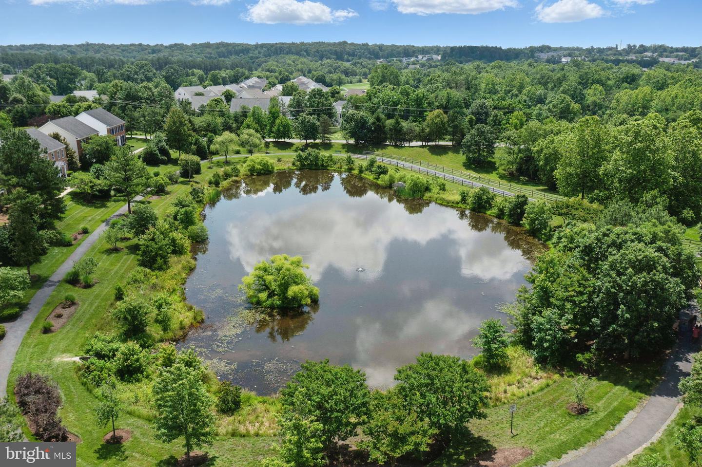 6033 TINLEY MILL DR, HAYMARKET, Virginia 20169, 4 Bedrooms Bedrooms, ,4 BathroomsBathrooms,Residential,For sale,6033 TINLEY MILL DR,VAPW2096804 MLS # VAPW2096804