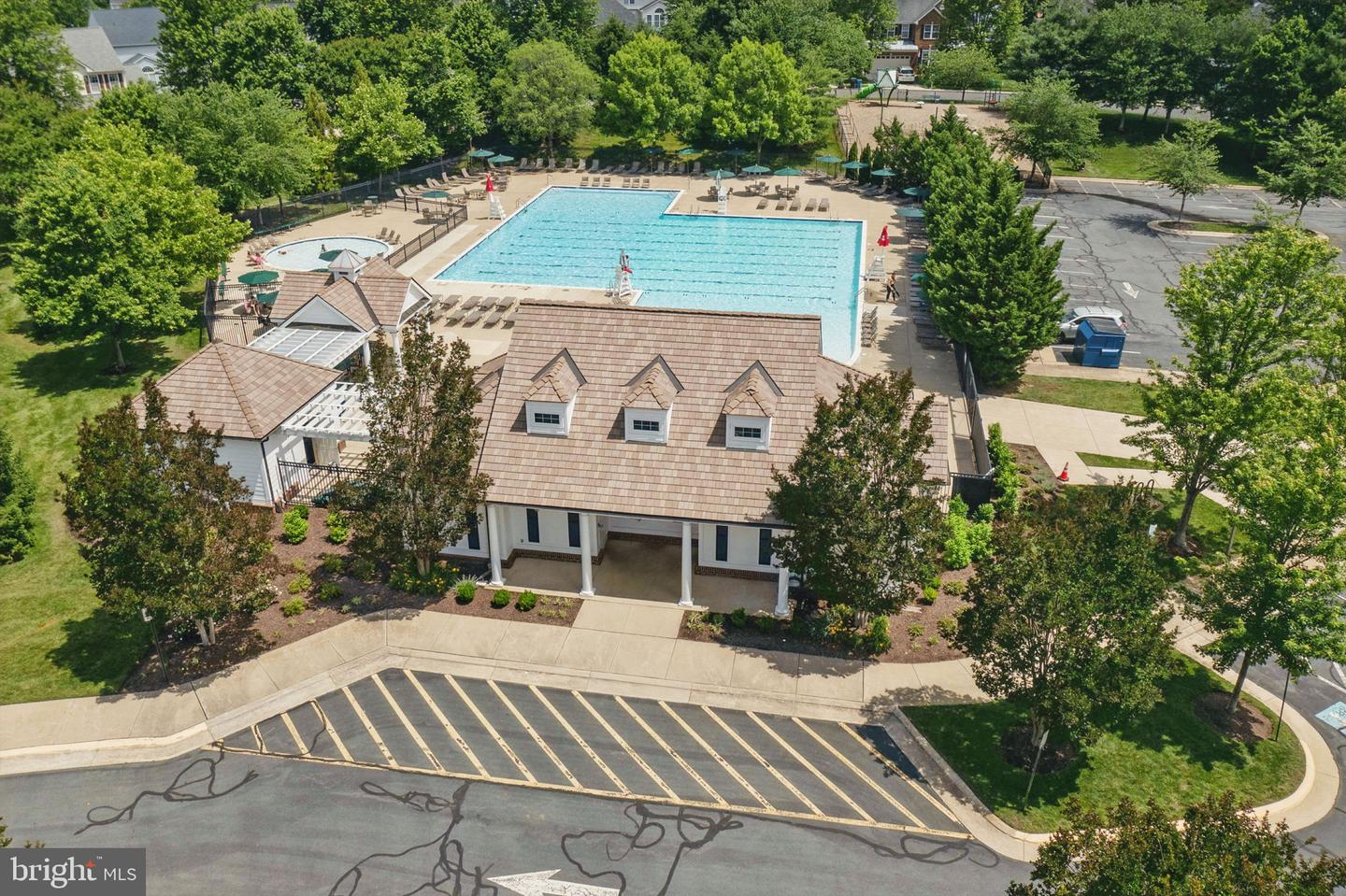 6033 TINLEY MILL DR, HAYMARKET, Virginia 20169, 4 Bedrooms Bedrooms, ,4 BathroomsBathrooms,Residential,For sale,6033 TINLEY MILL DR,VAPW2096804 MLS # VAPW2096804