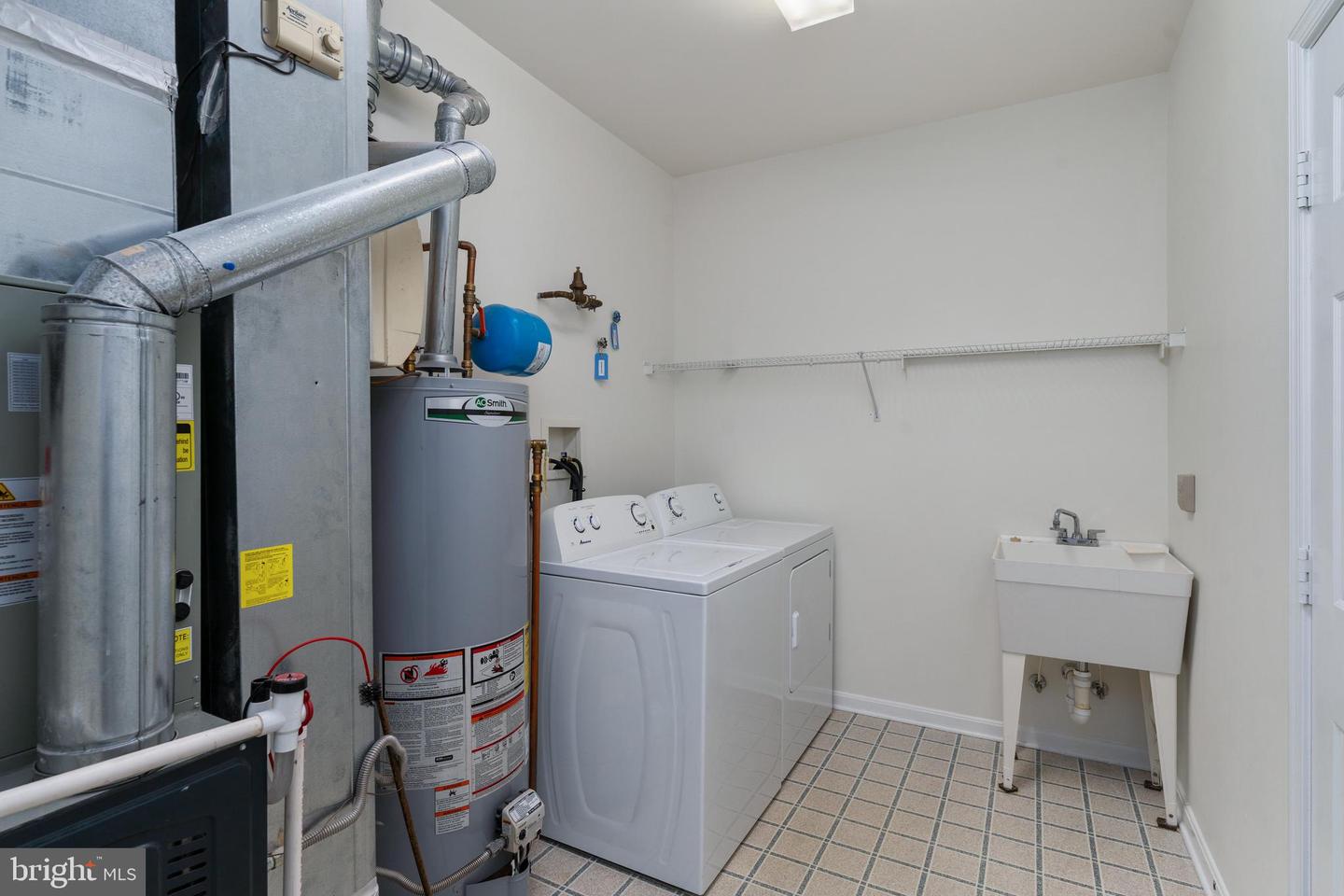 11120 DRAGONS LAIR DR, FREDERICKSBURG, Virginia 22407, 2 Bedrooms Bedrooms, ,2 BathroomsBathrooms,Residential,For sale,11120 DRAGONS LAIR DR,VASP2033882 MLS # VASP2033882