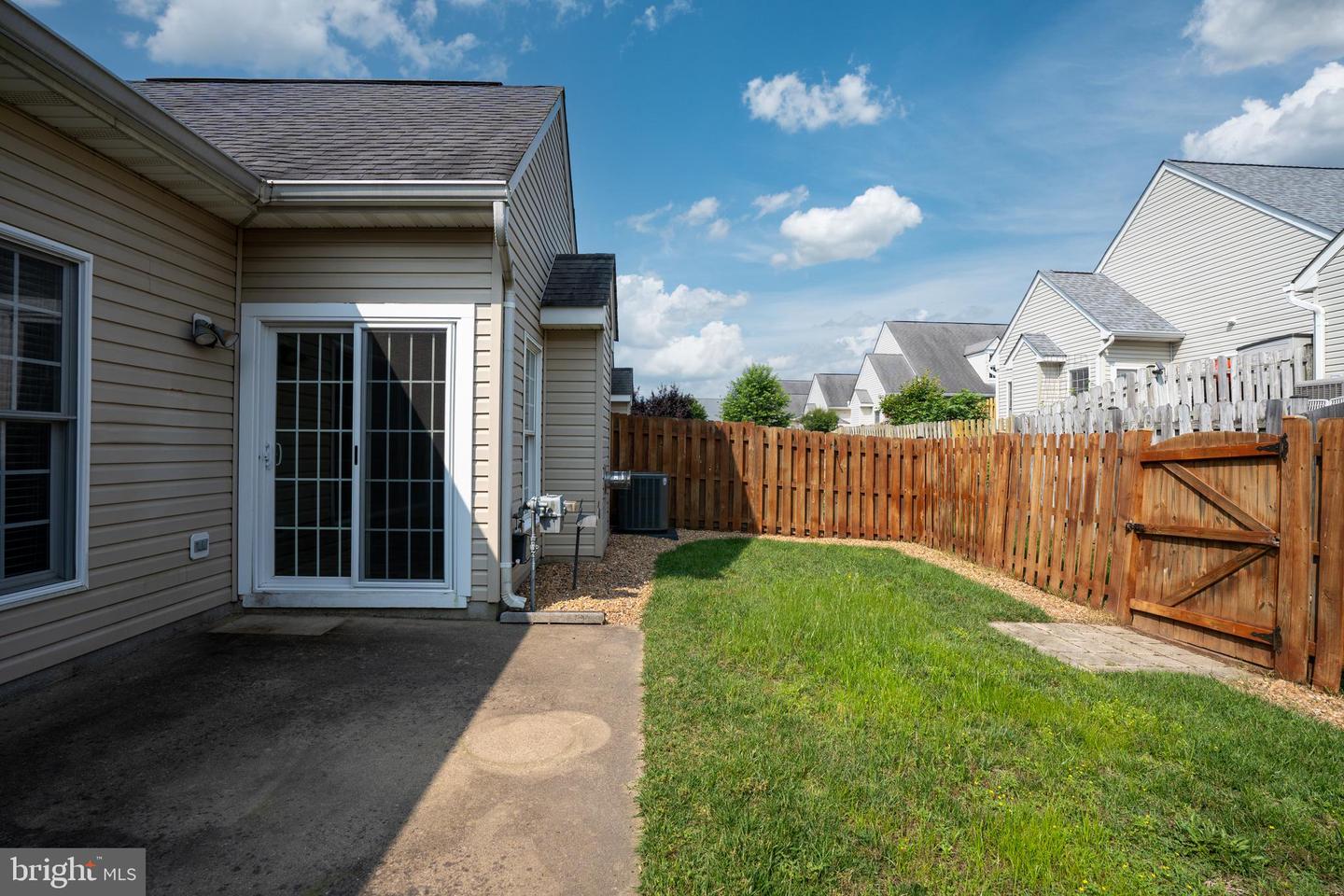 11120 DRAGONS LAIR DR, FREDERICKSBURG, Virginia 22407, 2 Bedrooms Bedrooms, ,2 BathroomsBathrooms,Residential,For sale,11120 DRAGONS LAIR DR,VASP2033882 MLS # VASP2033882