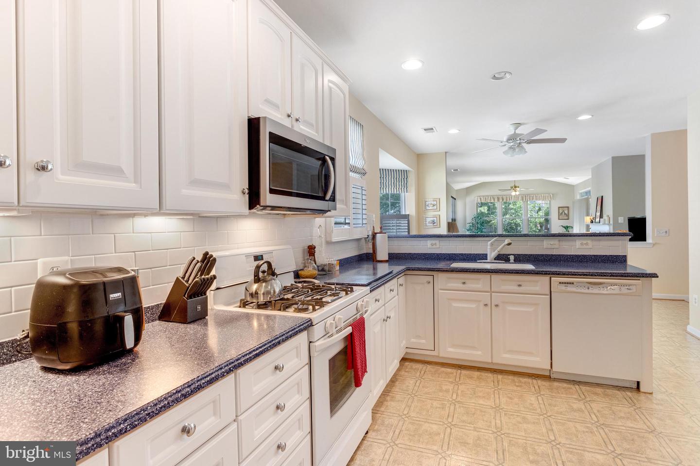 17275 FOUR SEASONS DR, DUMFRIES, Virginia 22025, 3 Bedrooms Bedrooms, ,2 BathroomsBathrooms,Residential,For sale,17275 FOUR SEASONS DR,VAPW2096872 MLS # VAPW2096872