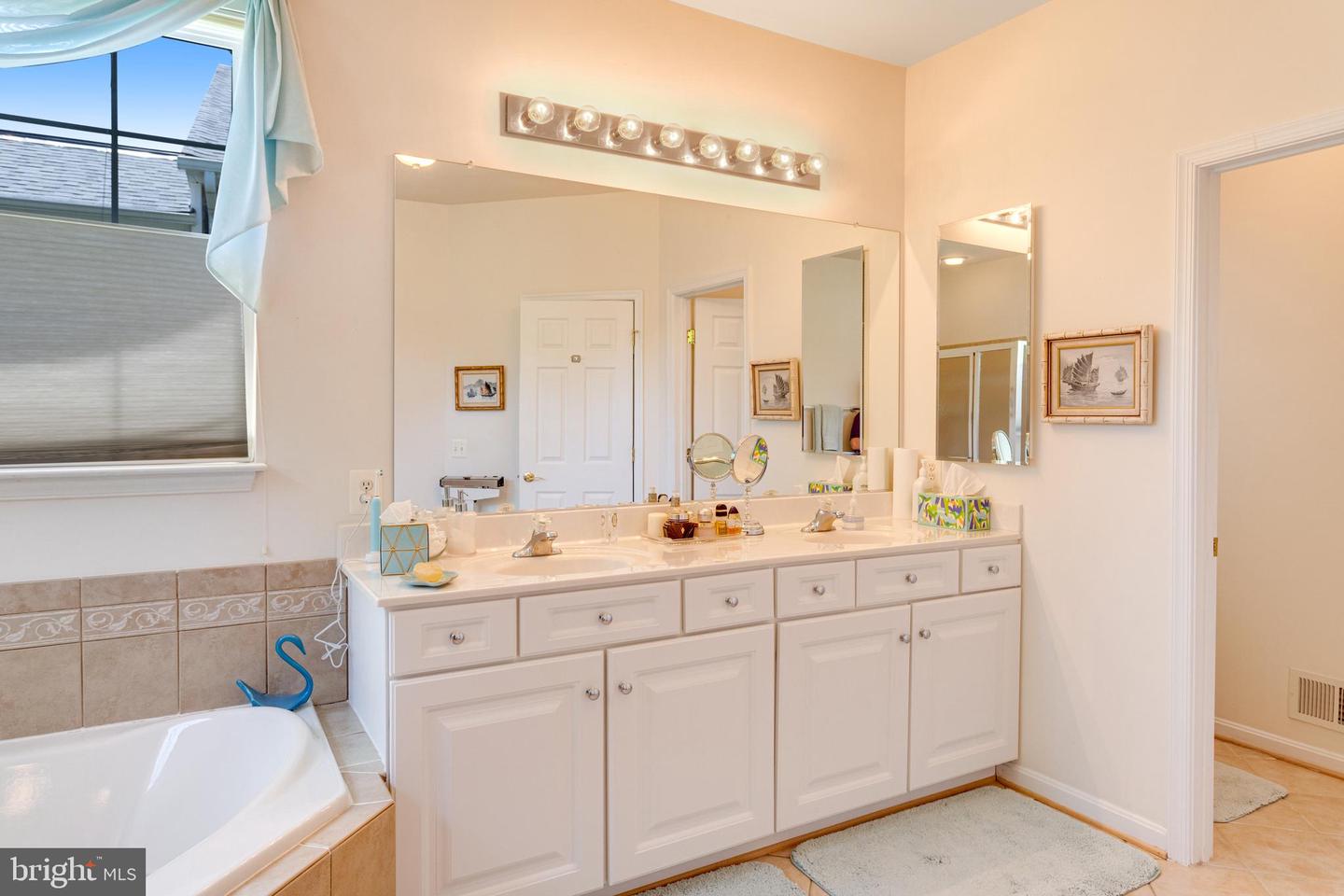 17275 FOUR SEASONS DR, DUMFRIES, Virginia 22025, 3 Bedrooms Bedrooms, ,2 BathroomsBathrooms,Residential,For sale,17275 FOUR SEASONS DR,VAPW2096872 MLS # VAPW2096872