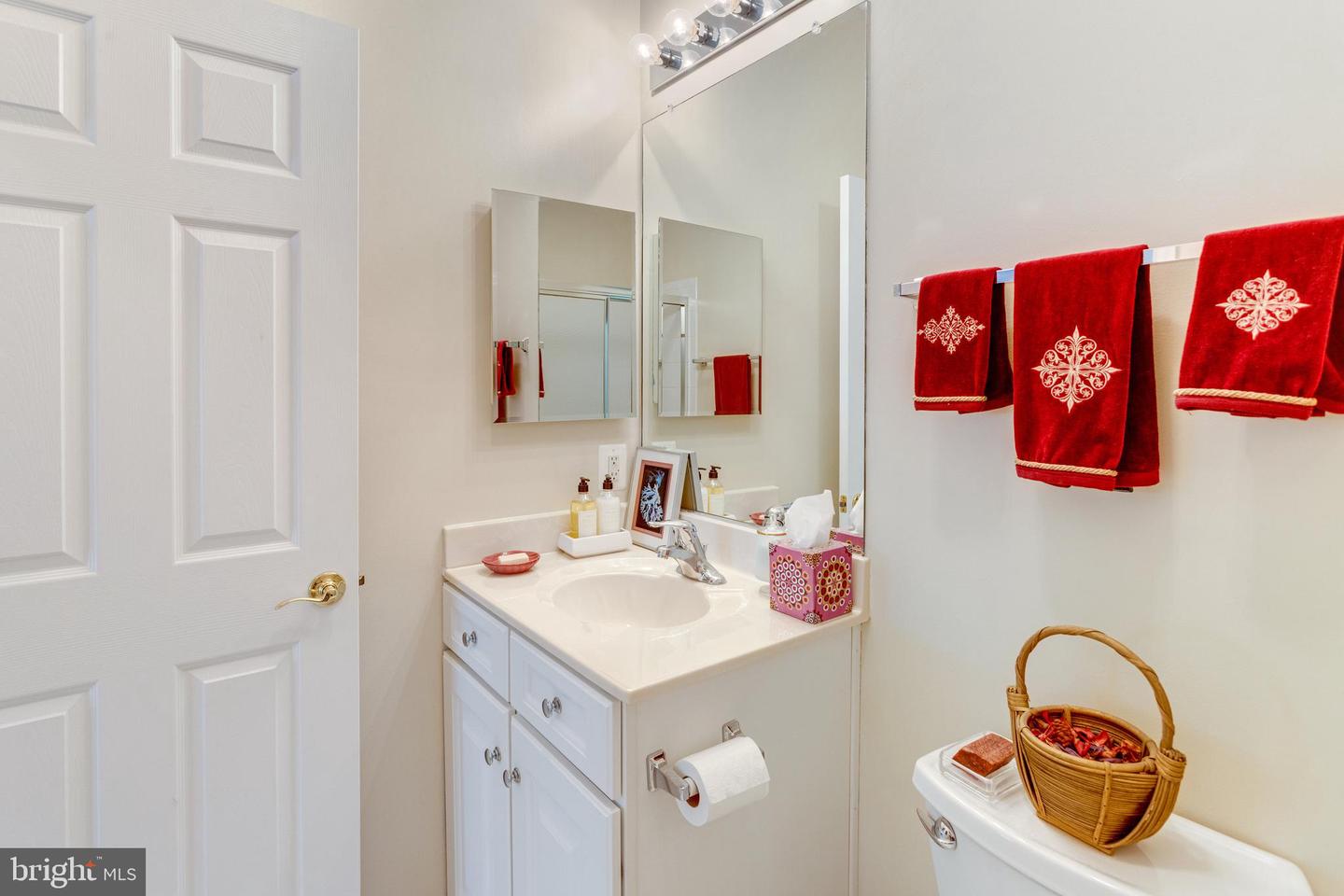 17275 FOUR SEASONS DR, DUMFRIES, Virginia 22025, 3 Bedrooms Bedrooms, ,2 BathroomsBathrooms,Residential,For sale,17275 FOUR SEASONS DR,VAPW2096872 MLS # VAPW2096872