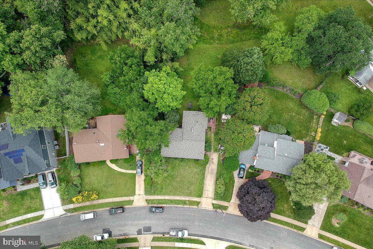 8406 BEREA DR, VIENNA, Virginia 22180, 4 Bedrooms Bedrooms, ,3 BathroomsBathrooms,Residential,For sale,8406 BEREA DR,VAFX2246780 MLS # VAFX2246780