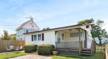 8096 MIRE POND ONE, CHINCOTEAGUE ISLAND, Virginia 23336, 1 Bedroom Bedrooms, ,1 BathroomBathrooms,Residential,For sale,8096 MIRE POND ONE,VAAC2001928 MLS # VAAC2001928