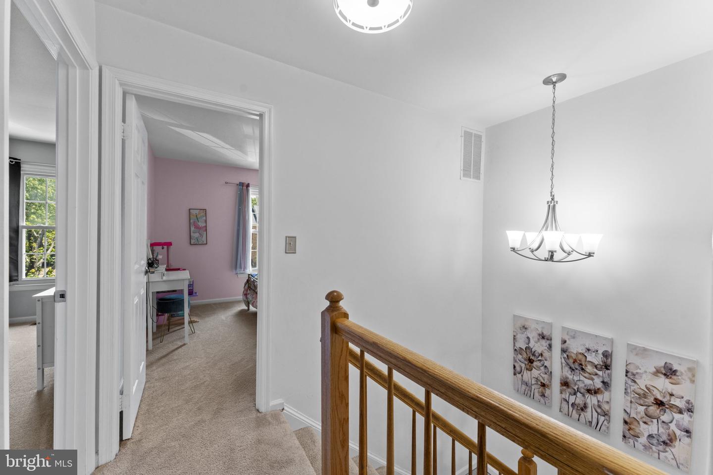 6082 CLAY SPUR CT, CENTREVILLE, Virginia 20121, 3 Bedrooms Bedrooms, ,2 BathroomsBathrooms,Residential,For sale,6082 CLAY SPUR CT,VAFX2246806 MLS # VAFX2246806