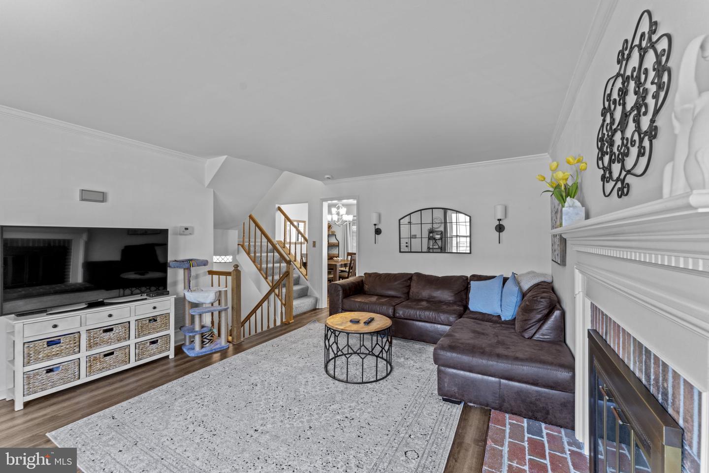6082 CLAY SPUR CT, CENTREVILLE, Virginia 20121, 3 Bedrooms Bedrooms, ,2 BathroomsBathrooms,Residential,For sale,6082 CLAY SPUR CT,VAFX2246806 MLS # VAFX2246806