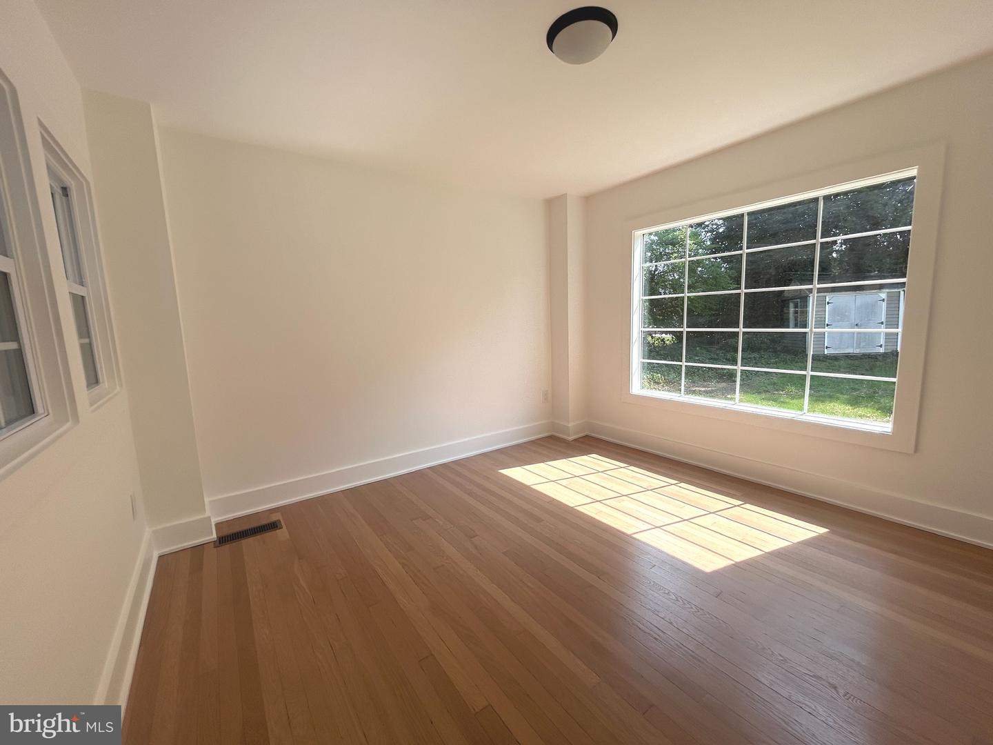 6519 TERRY DR, SPRINGFIELD, Virginia 22150, 4 Bedrooms Bedrooms, ,2 BathroomsBathrooms,Residential,For sale,6519 TERRY DR,VAFX2246860 MLS # VAFX2246860