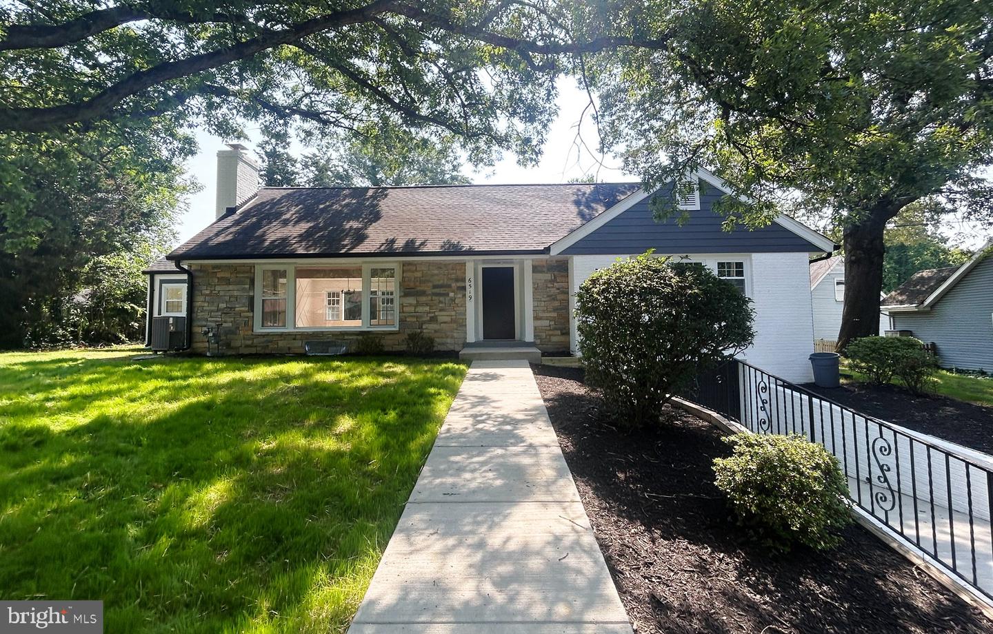 6519 TERRY DR, SPRINGFIELD, Virginia 22150, 4 Bedrooms Bedrooms, ,2 BathroomsBathrooms,Residential,For sale,6519 TERRY DR,VAFX2246860 MLS # VAFX2246860