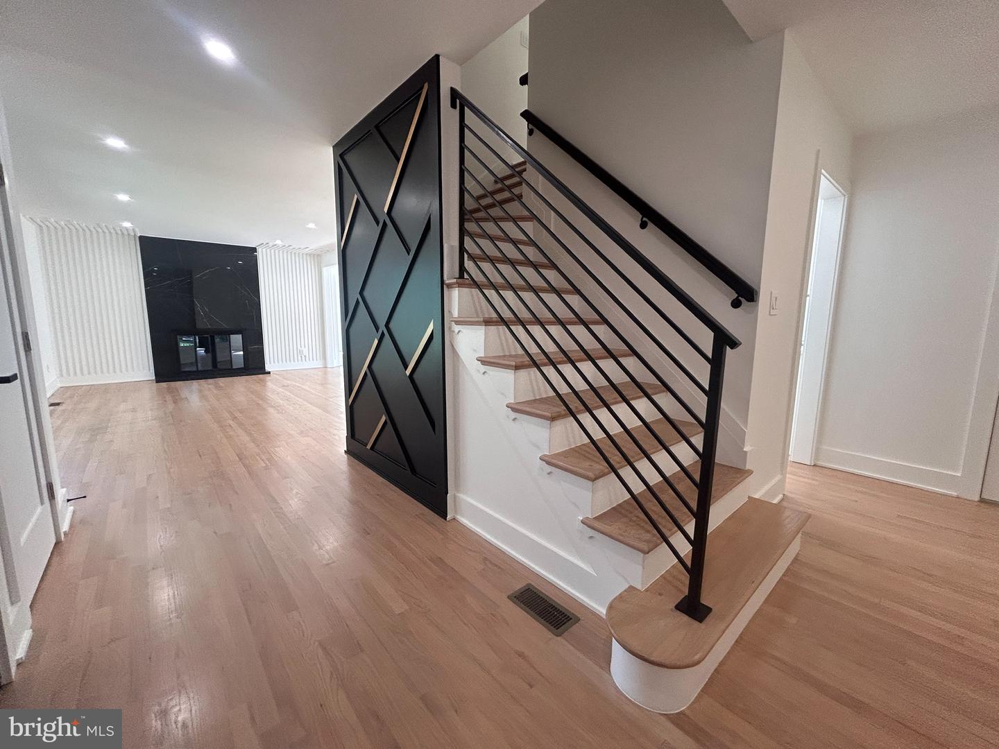 6519 TERRY DR, SPRINGFIELD, Virginia 22150, 4 Bedrooms Bedrooms, ,2 BathroomsBathrooms,Residential,For sale,6519 TERRY DR,VAFX2246860 MLS # VAFX2246860