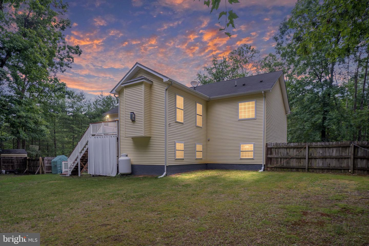 288 CROPP RD, FREDERICKSBURG, Virginia 22406, 3 Bedrooms Bedrooms, ,3 BathroomsBathrooms,Residential,For sale,288 CROPP RD,VAST2039710 MLS # VAST2039710