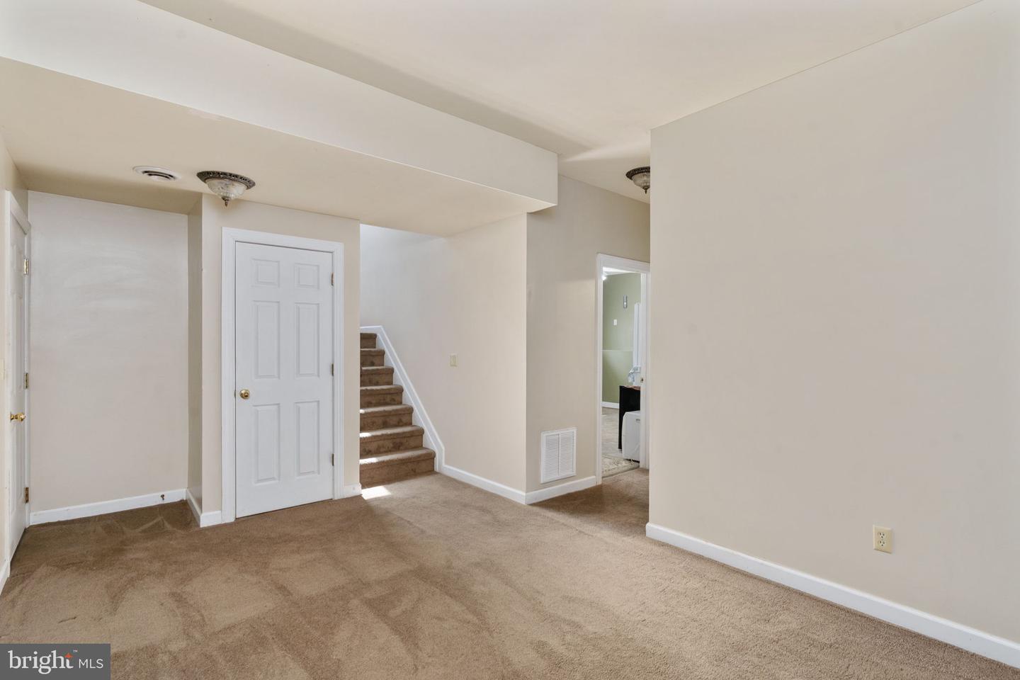 288 CROPP RD, FREDERICKSBURG, Virginia 22406, 3 Bedrooms Bedrooms, ,3 BathroomsBathrooms,Residential,For sale,288 CROPP RD,VAST2039710 MLS # VAST2039710