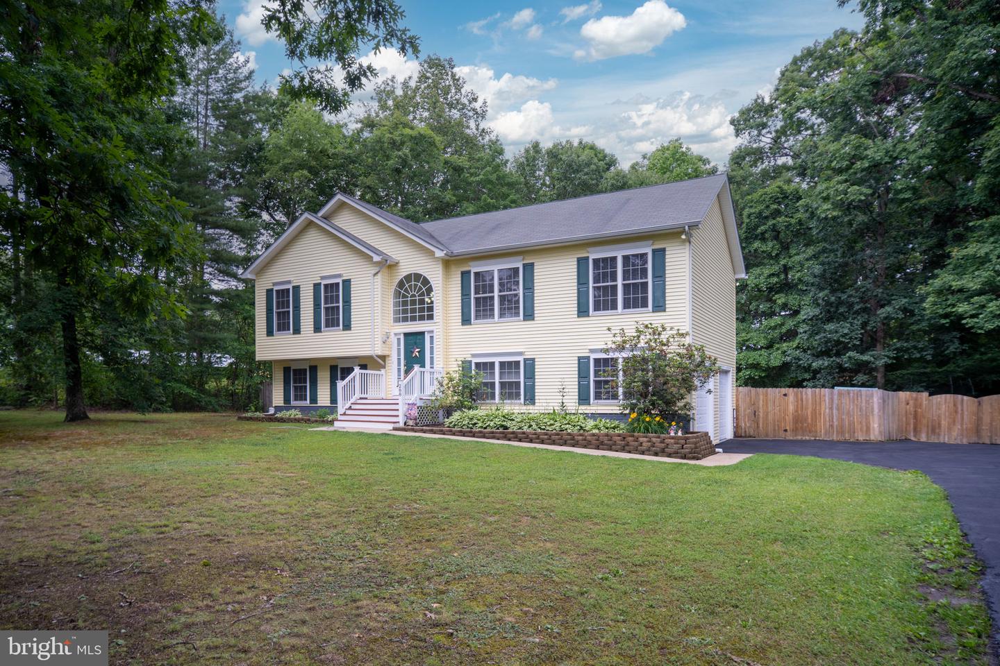 288 CROPP RD, FREDERICKSBURG, Virginia 22406, 3 Bedrooms Bedrooms, ,3 BathroomsBathrooms,Residential,For sale,288 CROPP RD,VAST2039710 MLS # VAST2039710