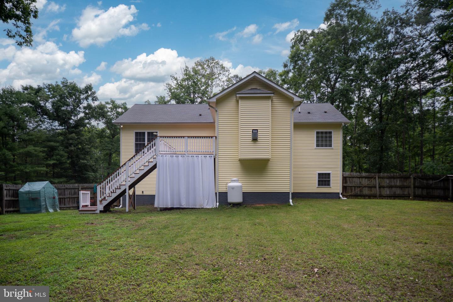 288 CROPP RD, FREDERICKSBURG, Virginia 22406, 3 Bedrooms Bedrooms, ,3 BathroomsBathrooms,Residential,For sale,288 CROPP RD,VAST2039710 MLS # VAST2039710