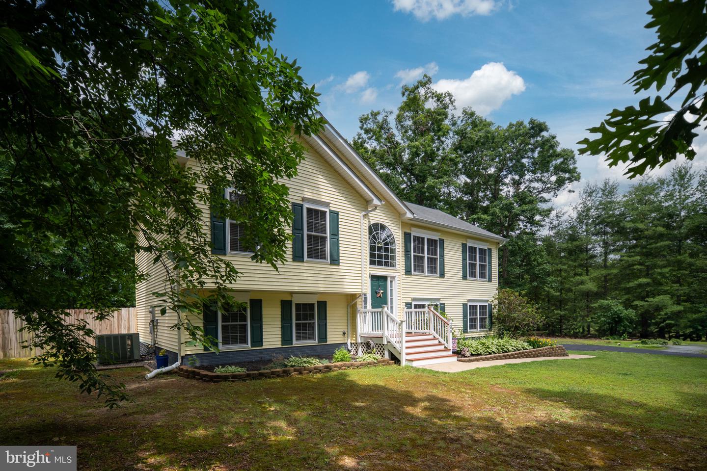 288 CROPP RD, FREDERICKSBURG, Virginia 22406, 3 Bedrooms Bedrooms, ,3 BathroomsBathrooms,Residential,For sale,288 CROPP RD,VAST2039710 MLS # VAST2039710